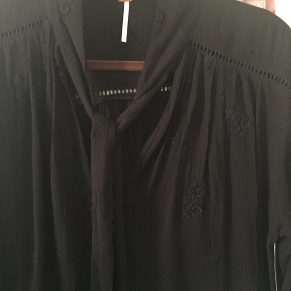 🍀BLACK* BNWT Free People  blouse - Picture 5 of 7